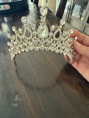 Rhinestone Crystal Tiara Crown - Silver Tone
